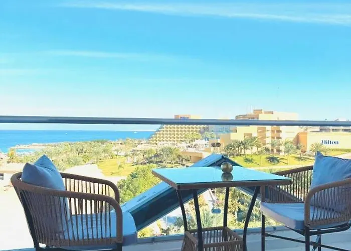Adler- Sea View Rooftop Pool 30m From Near Hilton Plaza * Hurghada
