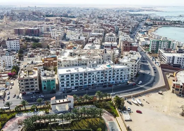 Adler- Sea View Rooftop Pool 30m From Near Hilton Plaza *
