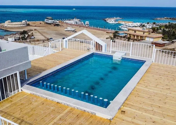 Appartement Adler- Sea View Rooftop Pool 30m From Near Hilton Plaza