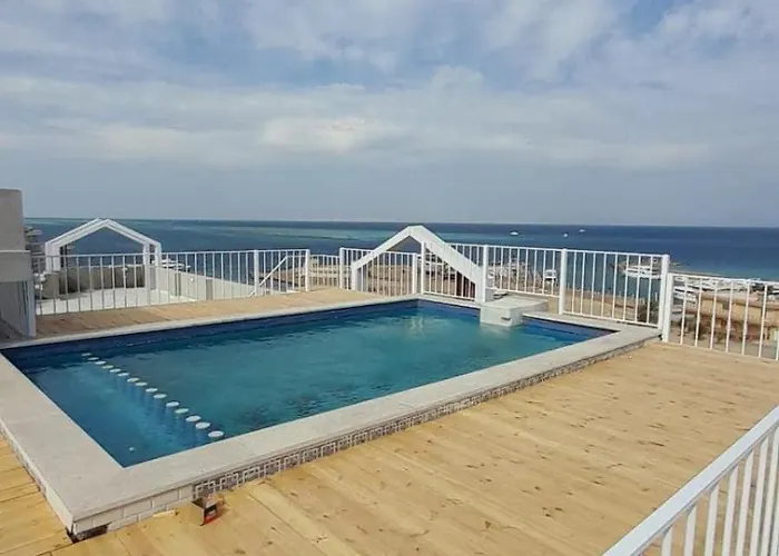 Adler- Sea View Rooftop Pool 30m From Near Hilton Plaza Appartement Hurghada