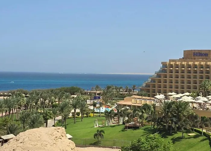 Adler- Sea View Rooftop Pool 30m From Near Hilton Plaza Hurghada