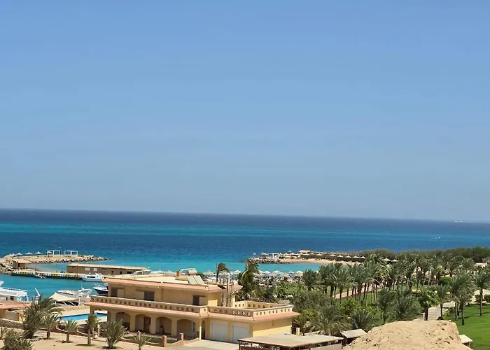 Adler- Sea View Rooftop Pool 30m From Near Hilton Plaza Appartement Hurghada
